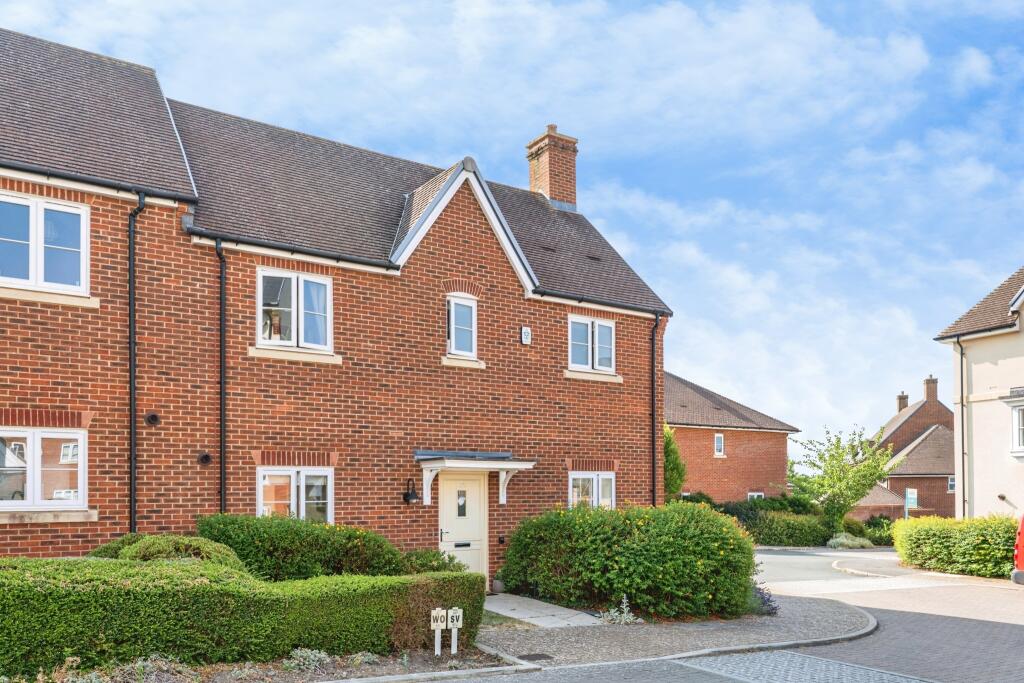 Main image of property: Betony Rise, Bracknell, RG42