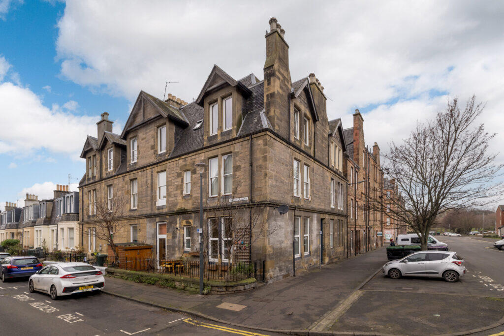 Main image of property: 35/1 Balfour Street, Leith, EH6 5DL