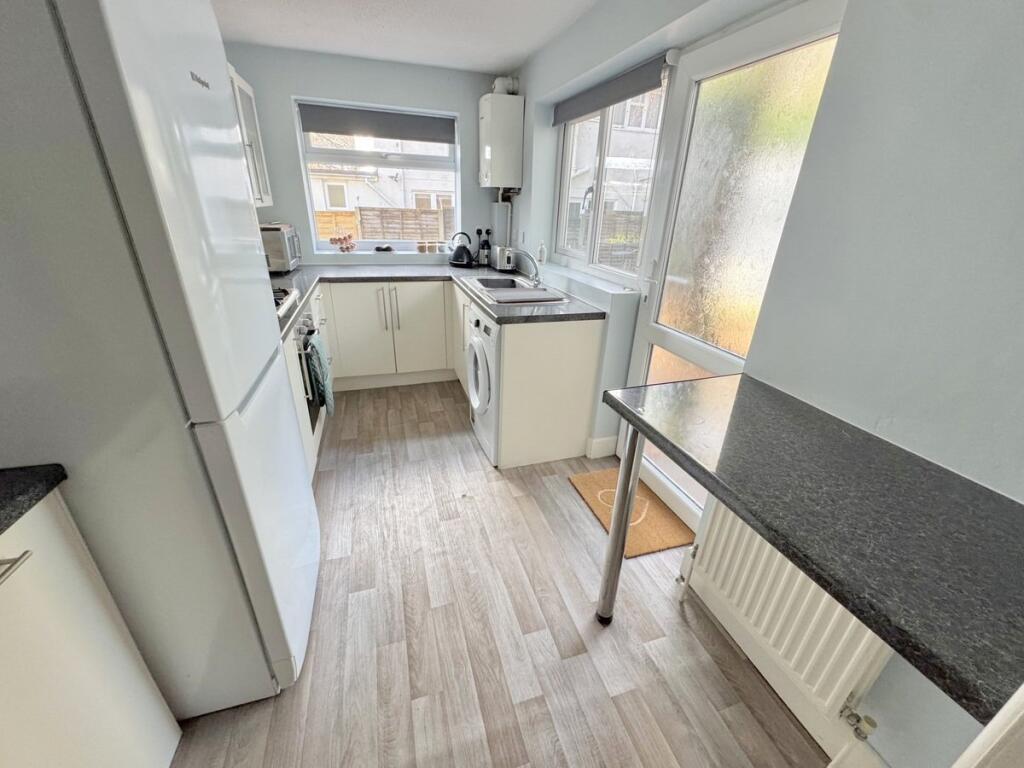 Apartment in Poole - View 5