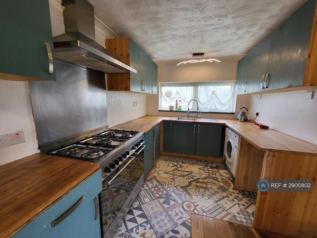 Main image of property: Nuns Way, Cambridge, CB4
