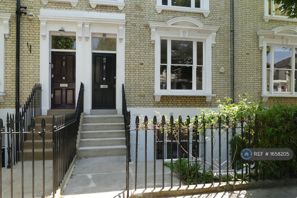 2 bedroom maisonette for rent