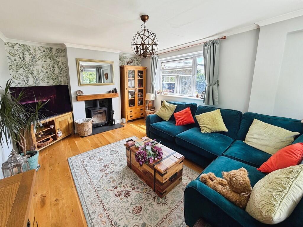 House in Warminster, Wiltshire - View 2