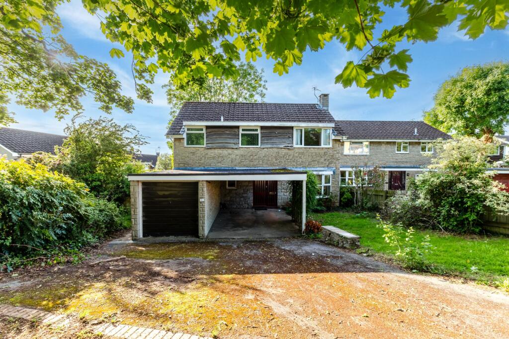 Main image of property: Uncombe Close, Backwell, BS48