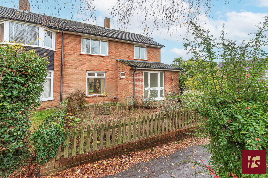 Main image of property: Vincent Rise, Bracknell, RG12 9EH