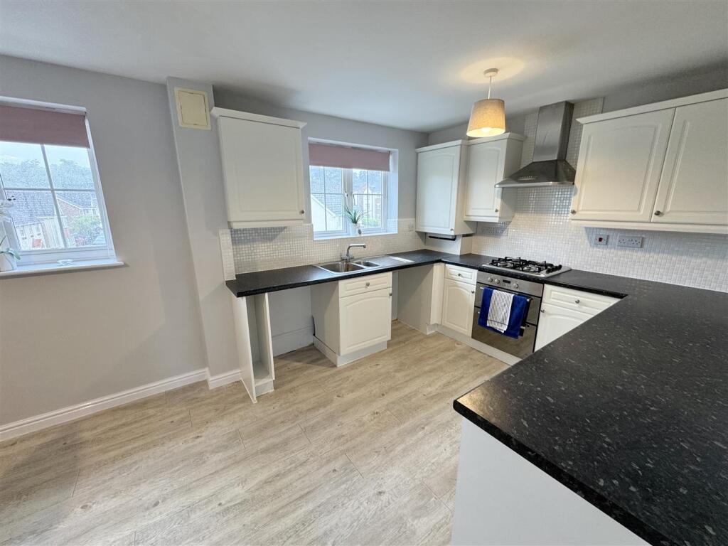 Main image of property: Ruby Way, Mansfield
