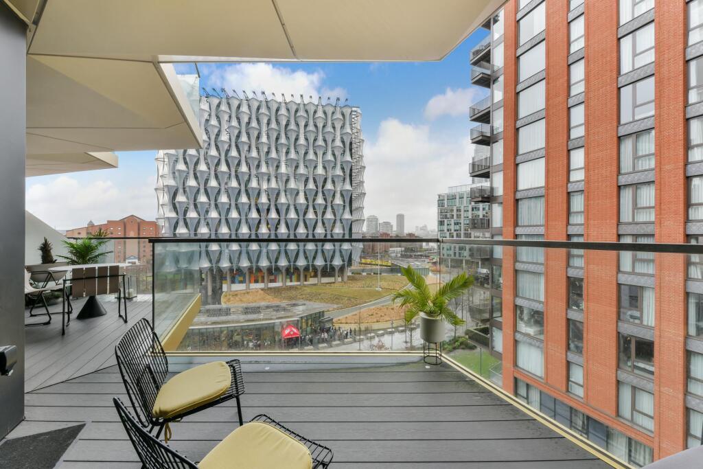 Glacier House, The Residence, Nine Elms, SW11 photo 3
