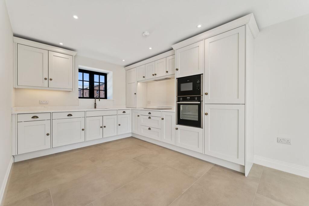 Aldford Road, Huntington, CH3 - View 3