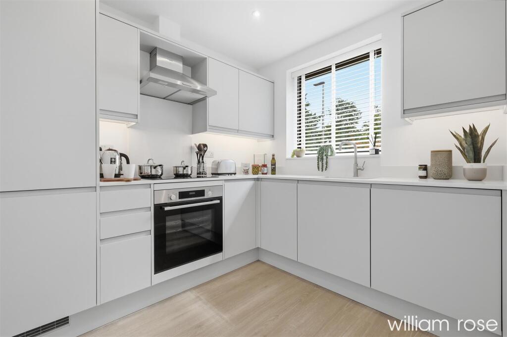 House in Ilford - View 3