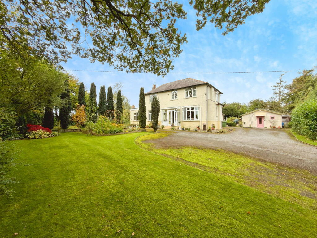 Main image of property: Oakwood, The Stripes, Cumwhinton, CA4