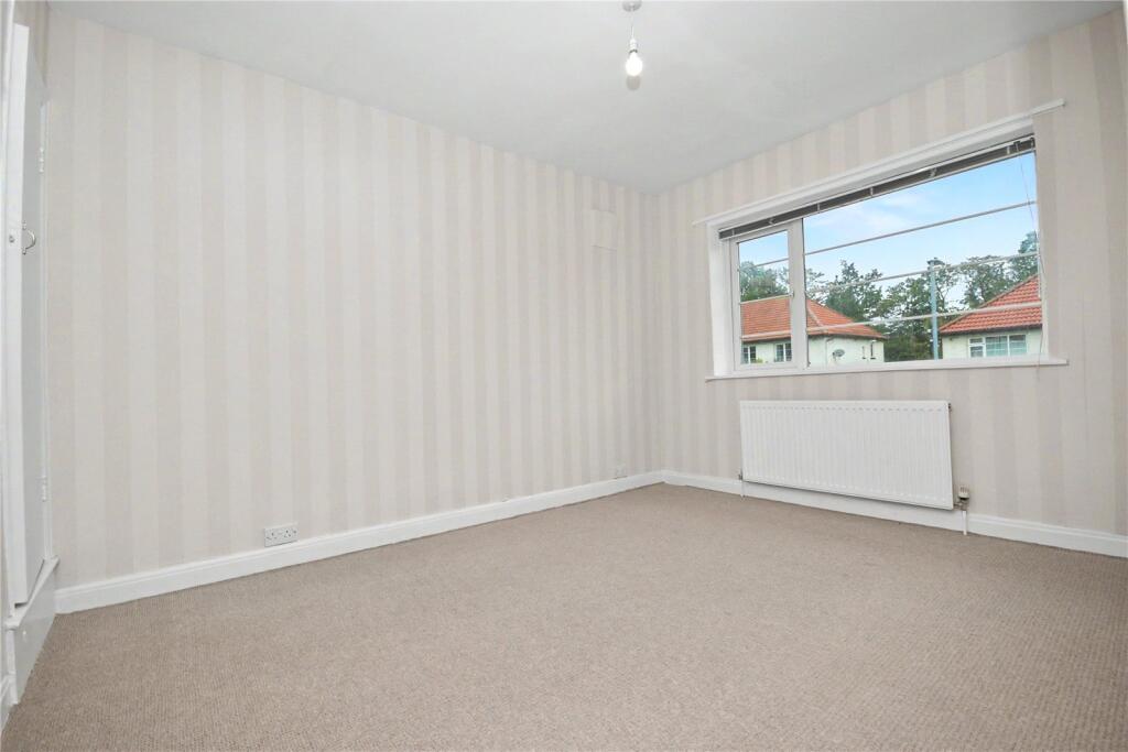 Apartment in Leeds, West Yorkshire - More