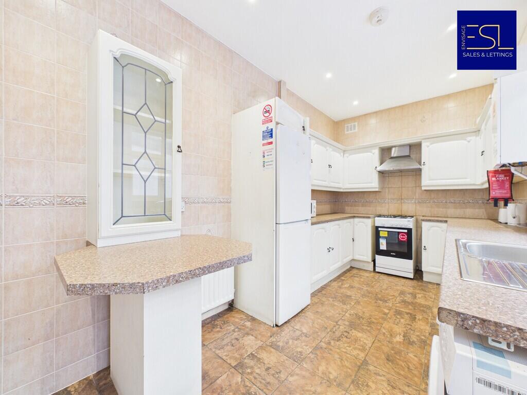 HMO With Scope To Develop Further photo 3