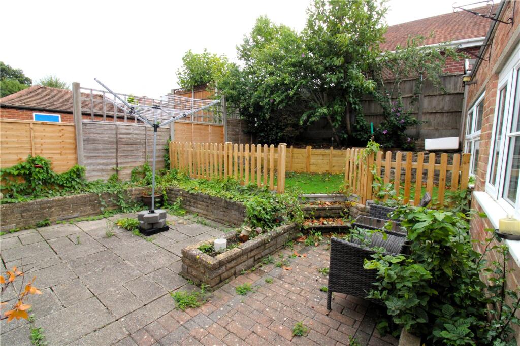 House in Portsmouth - View 5