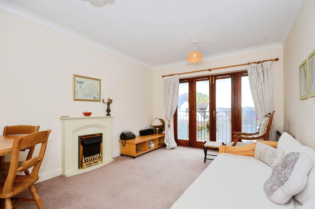 Additional image 2 of Batchwood View, St. Albans