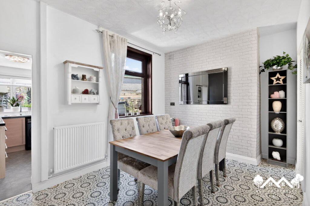 House in Darwen, Hollins Grove, Knowle Fold - View 5