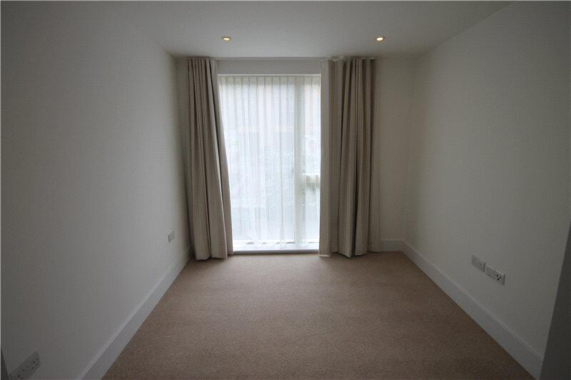 Apartment in Cambridge - View 5