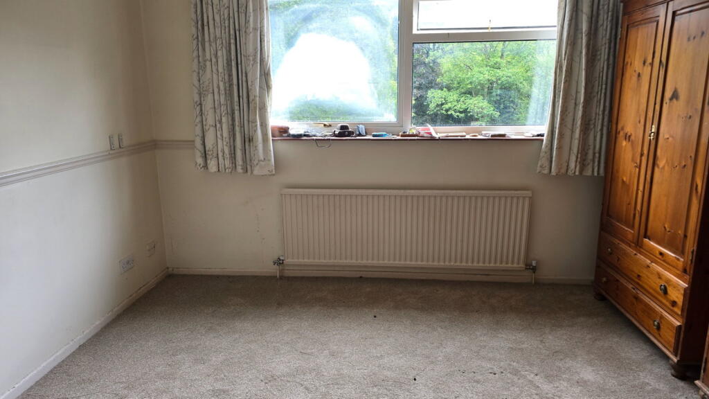 House in Bucklebury, West Berkshire - View 2