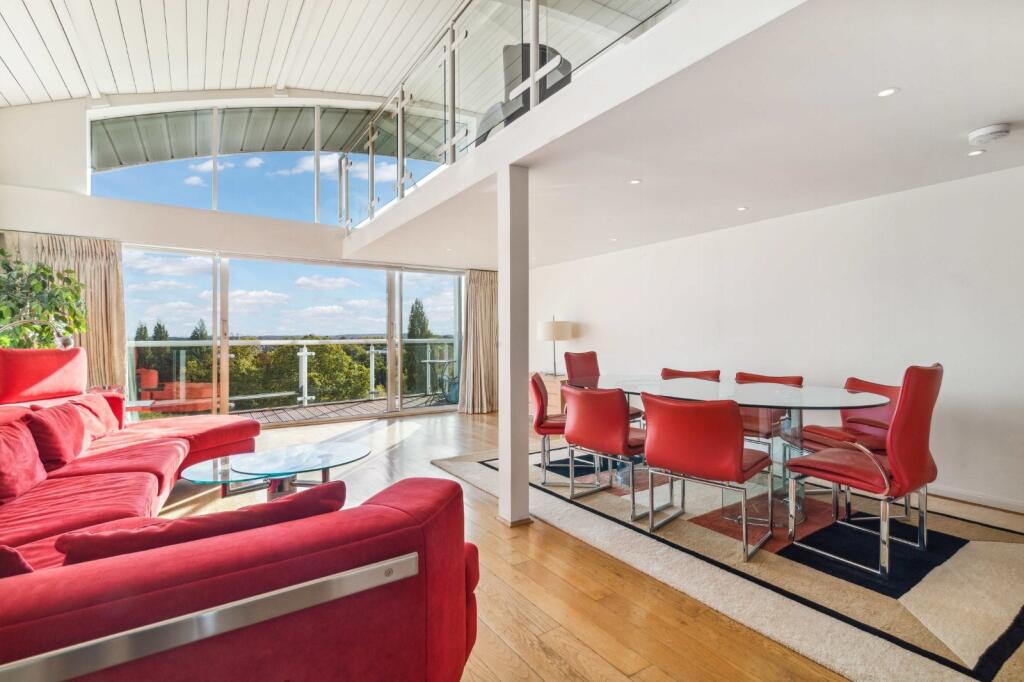 Main image of property: Regatta Point, 
38 Kew Bridge Road, TW8