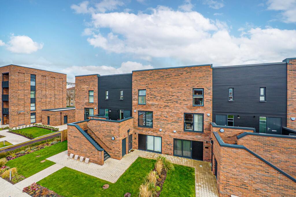 Main image of property: Festival Court, Prince's Quay, Glasgow