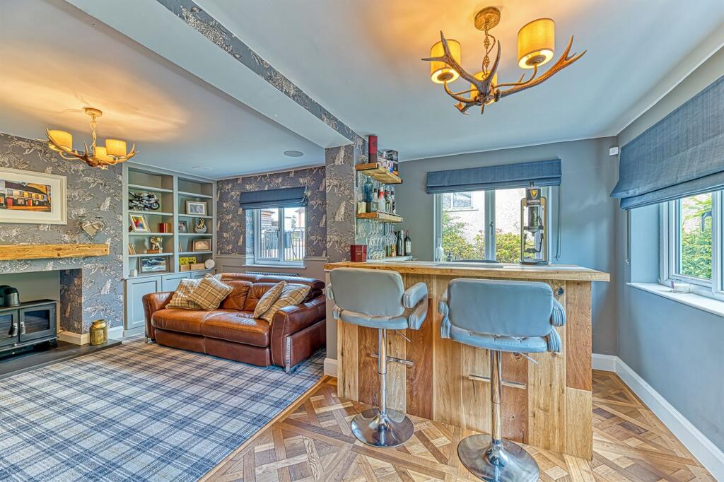 Bank House Lane, Helsby, WA6 photo 4