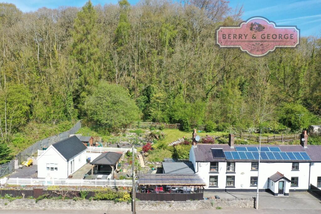 Denbigh Road, Hendre, CH7 5QQ