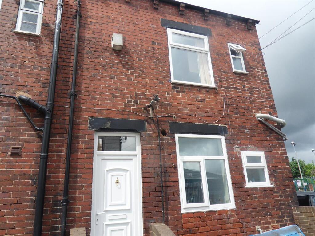 Main image of property: Station Lane, Featherstone, Pontefract