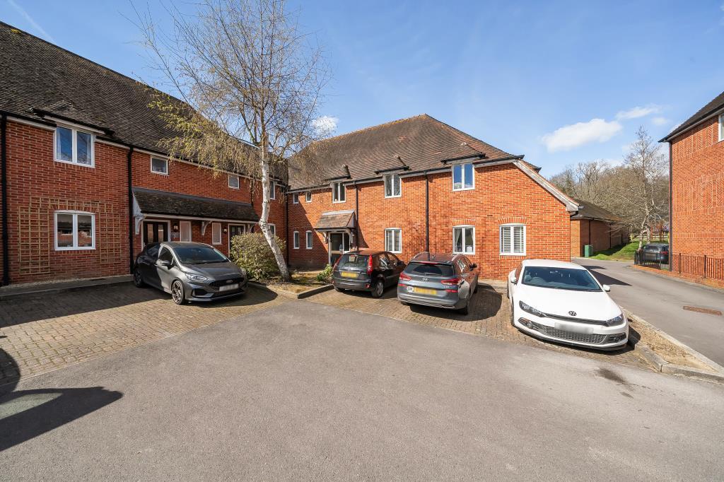 Main image of property: Abbey Gardens,  Woolhampton, Reading,  RG7, RG7