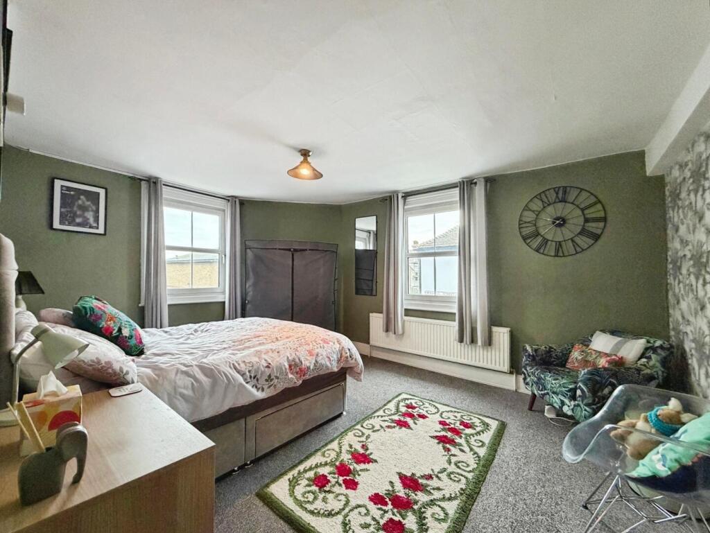 Apartment in Hythe, Orchard Valley - View 5