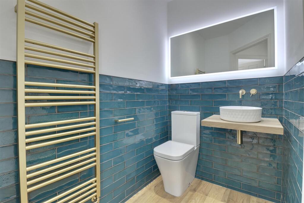 Apartment in Fareham, Hill Park - View 5