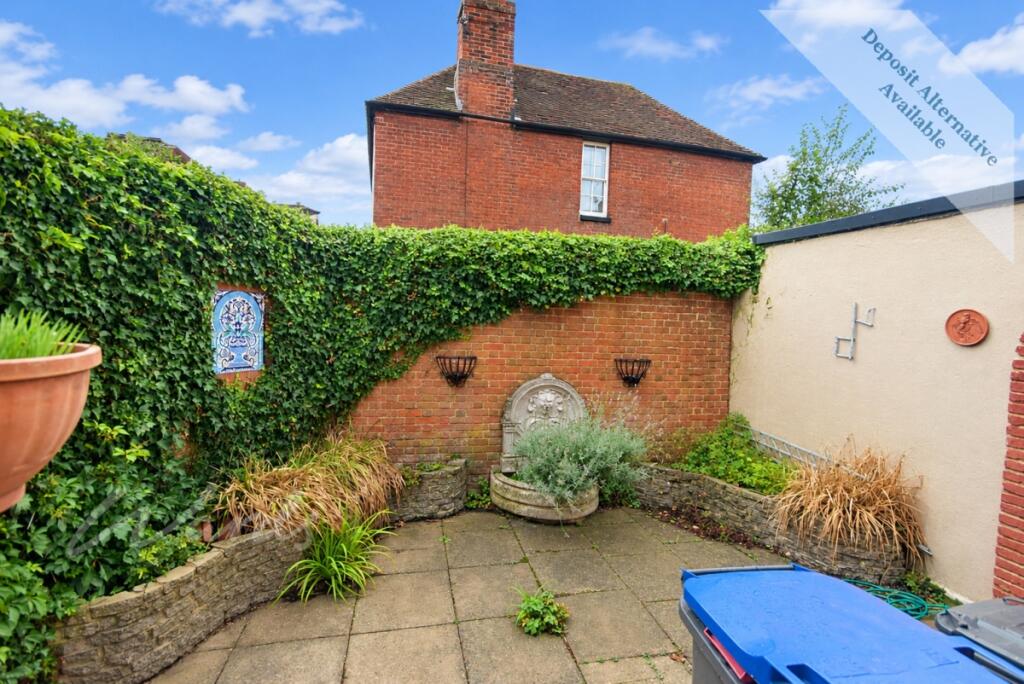 House in Canterbury - View 5