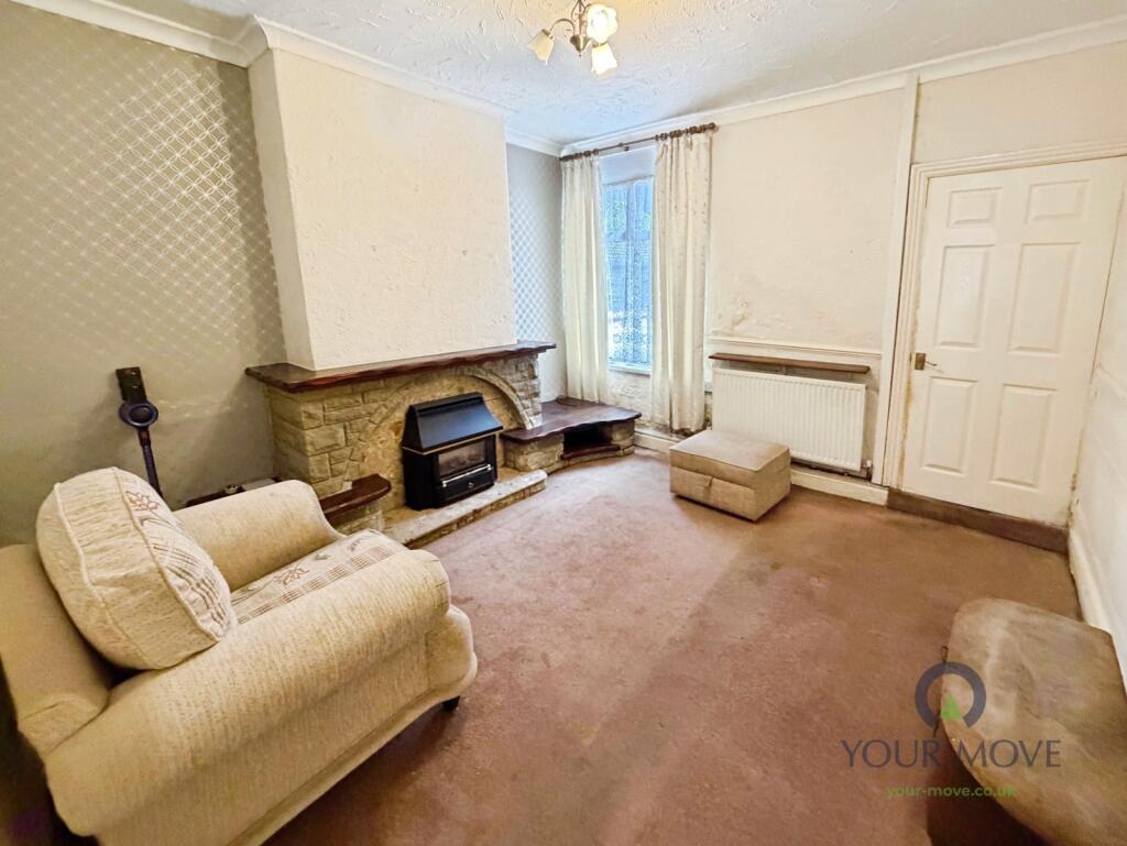 House in Stoke-on-Trent - View 4