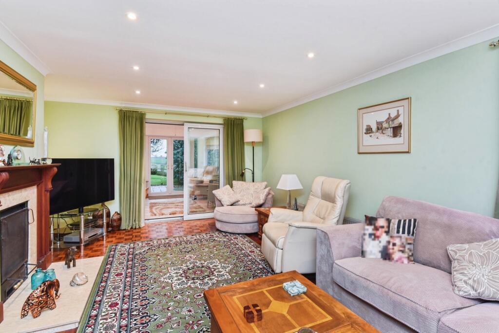 House in Bath - View 4