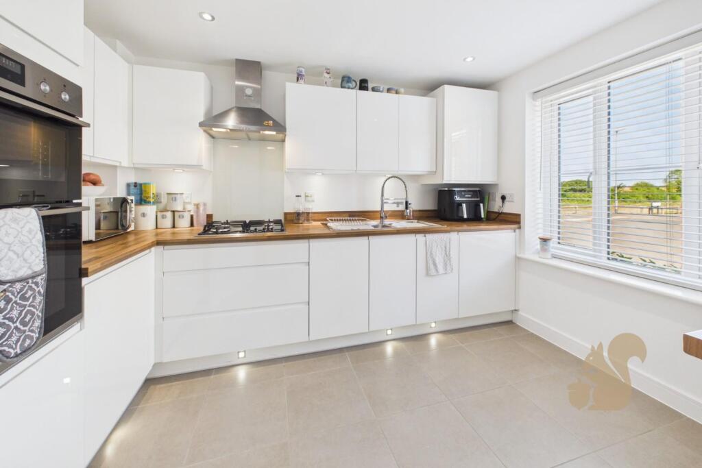 Beeching Close, Stowmarket photo 4