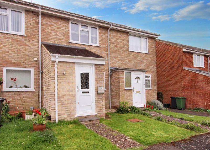 Main image of property: Arundel Gardens, Basingstoke