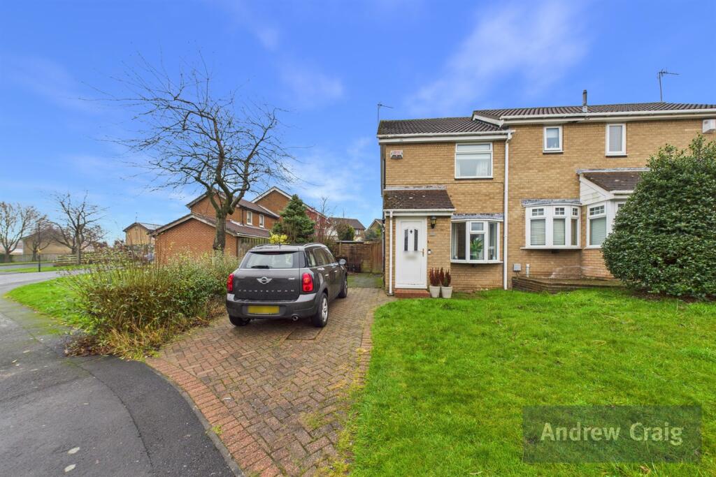 Main image of property: Dereham Court, Meadow Rise