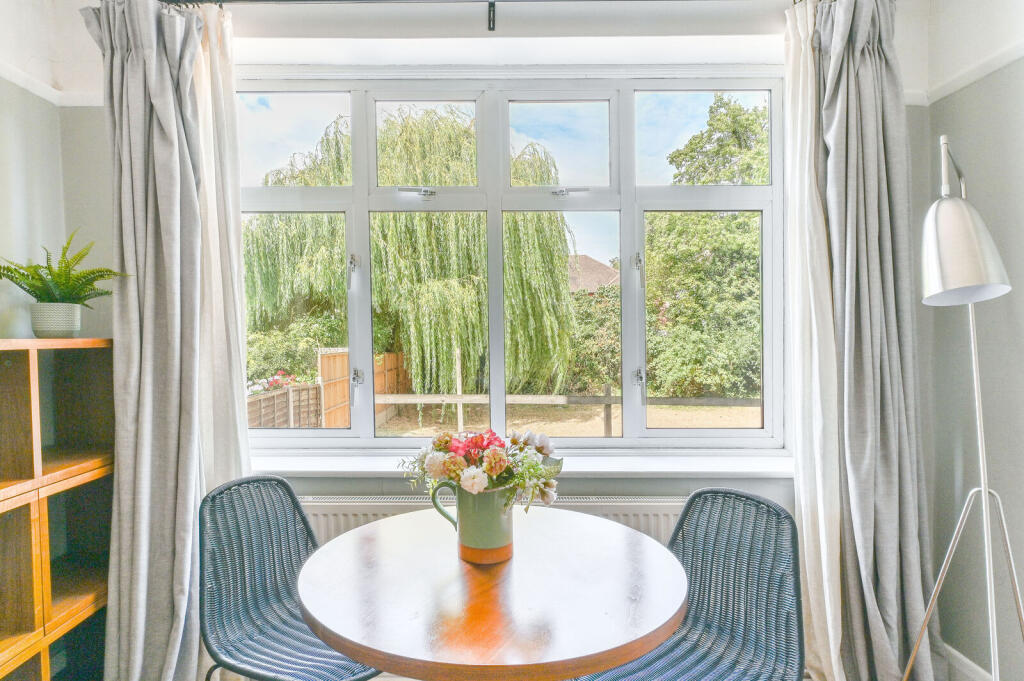 Apartment in London - View 4