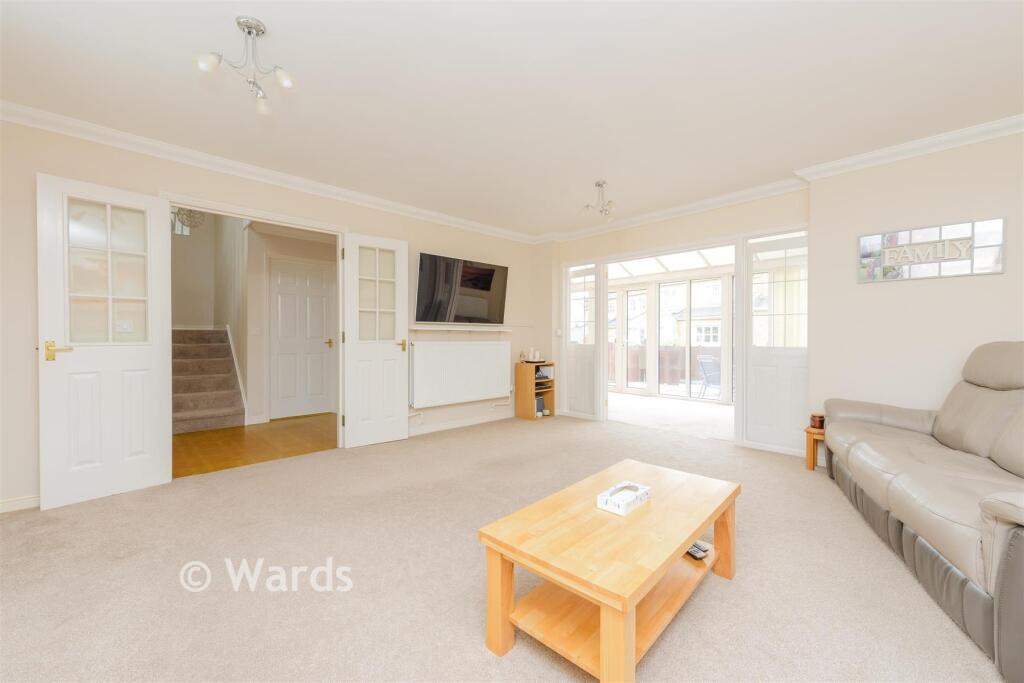 House in Dartford, Stone - View 3