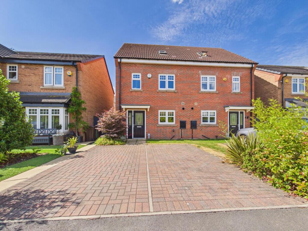 Main image of property: Shortwall Court, Pontefract