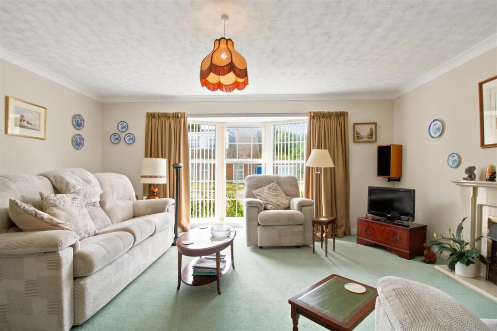 Steyning Road, Seaford photo 2
