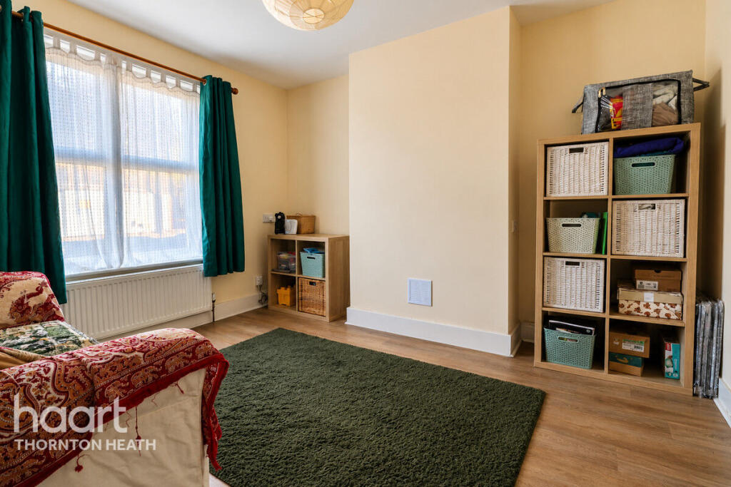 2-bed terraced on Pridham Road, Thornton Heath, £350,000