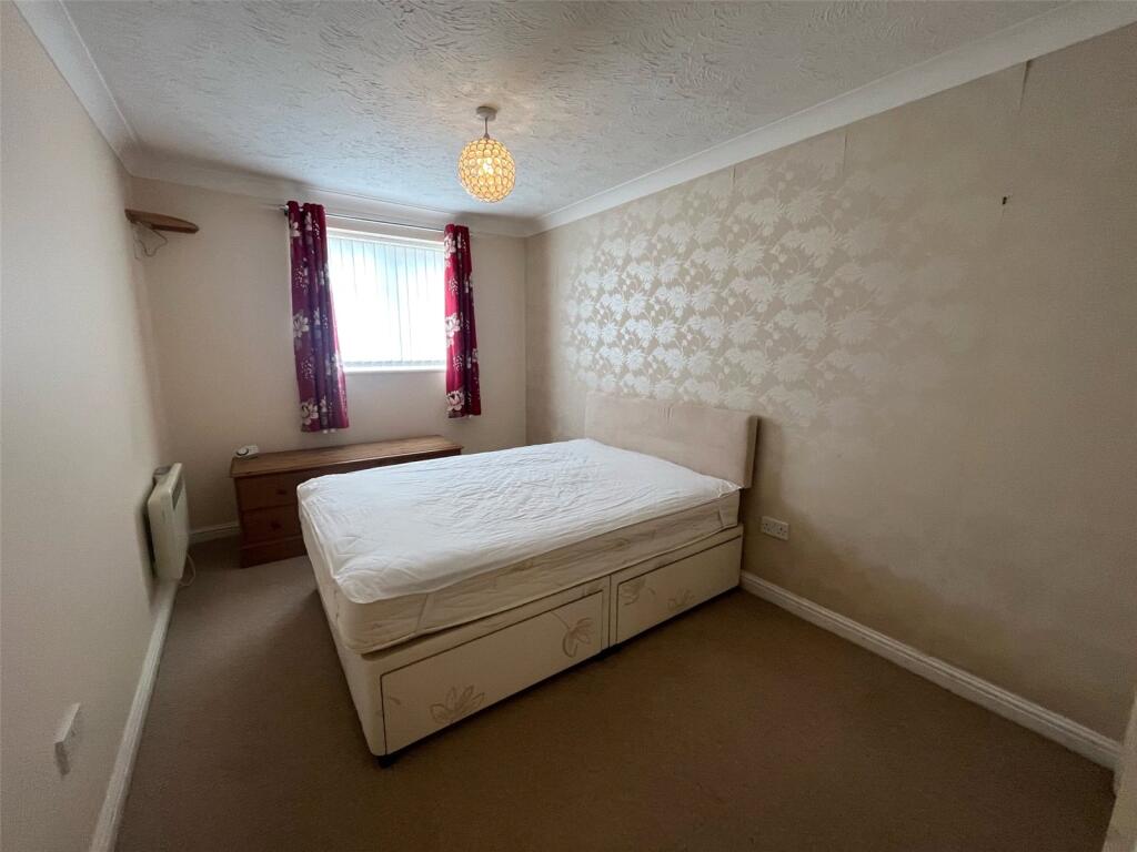 Additional image 5 of Warwick Park Court, 252 Warwick Road, Solihull, West Midlands, B92