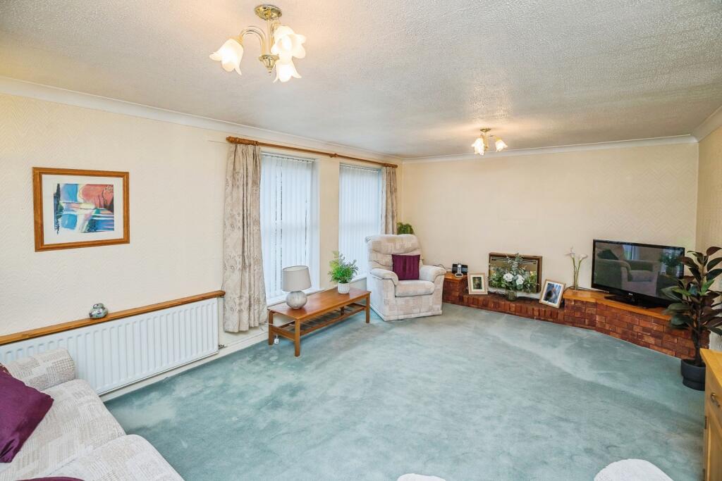 Shordley Close, Rossett, Wrexham, LL12 photo 4