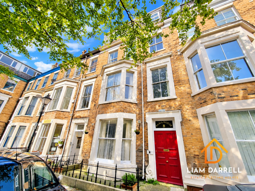 7-bed terraced on Alma Square, Scarborough, North Yorkshire, £250,000