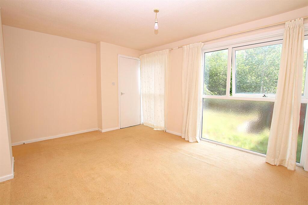 Alder Court, Thorplands - View 5