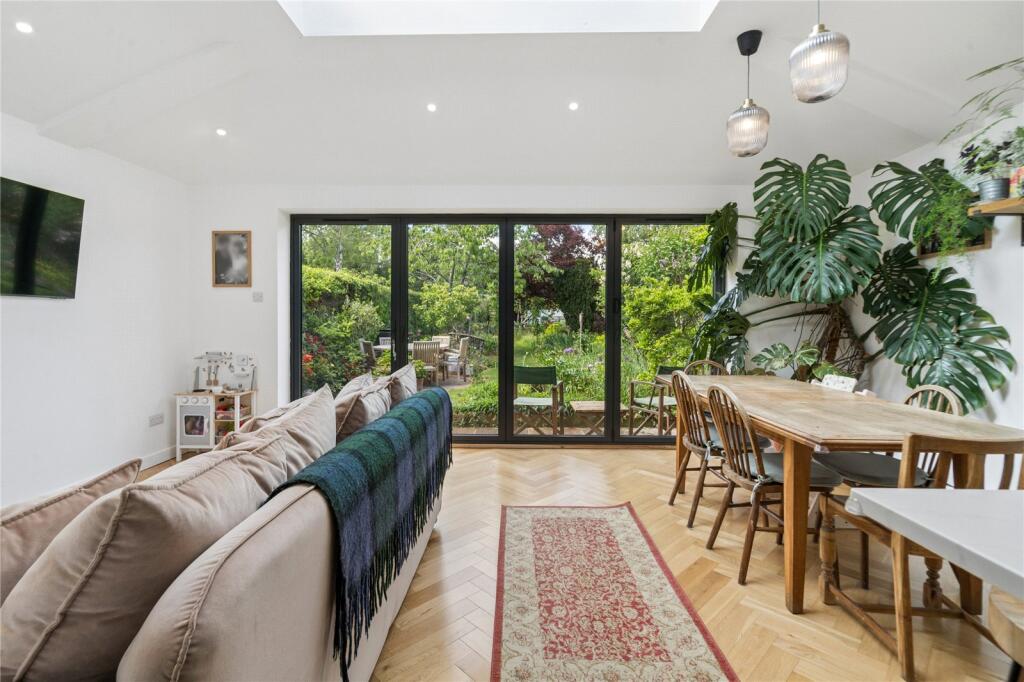 Heathfield Avenue, Binfield Heath, Henley-on-Thames, Oxfordshire, RG9 - View 5