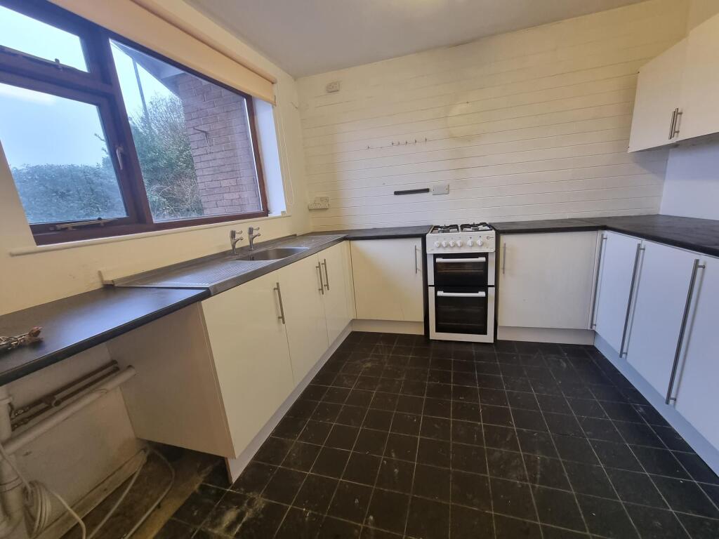 Neale Street, Barry, CF62 photo 3