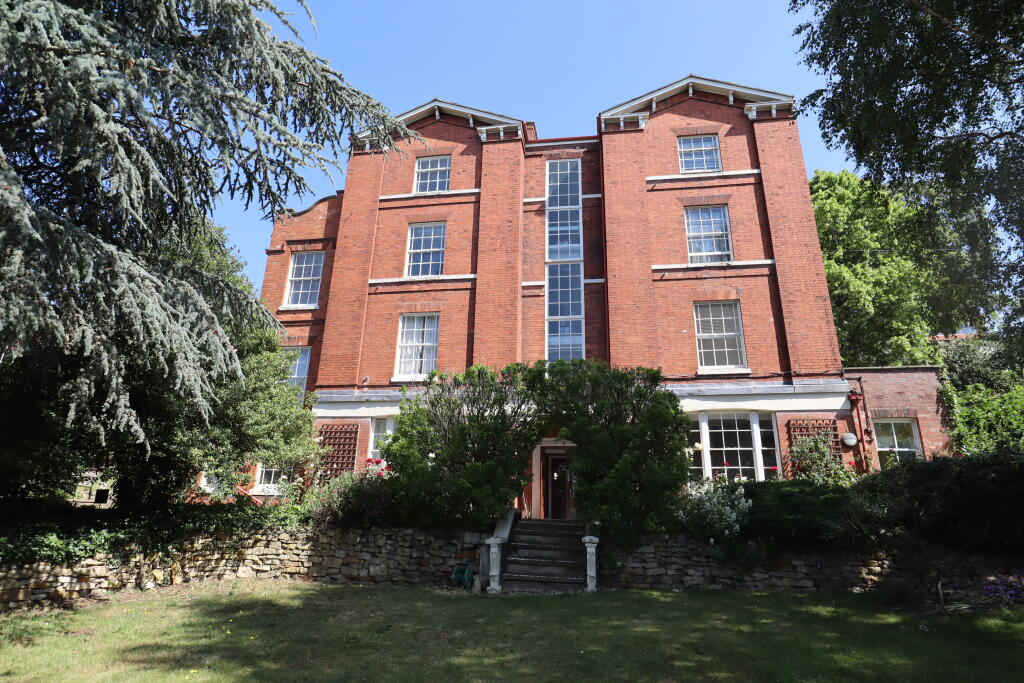Main image of property: Spring Hill, City Centre, Lincoln, LN1