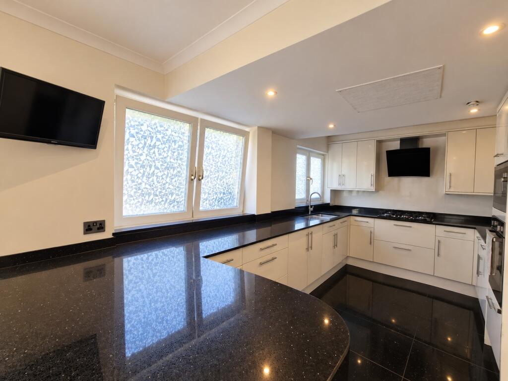 House in London - View 4