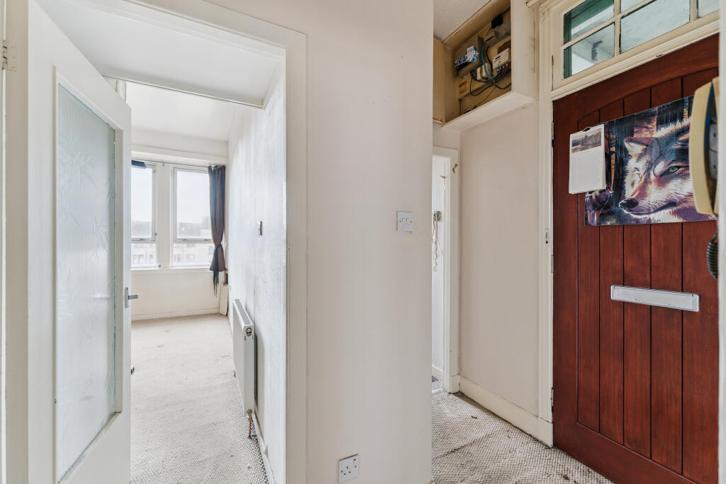 Apartment in Glasgow - View 3