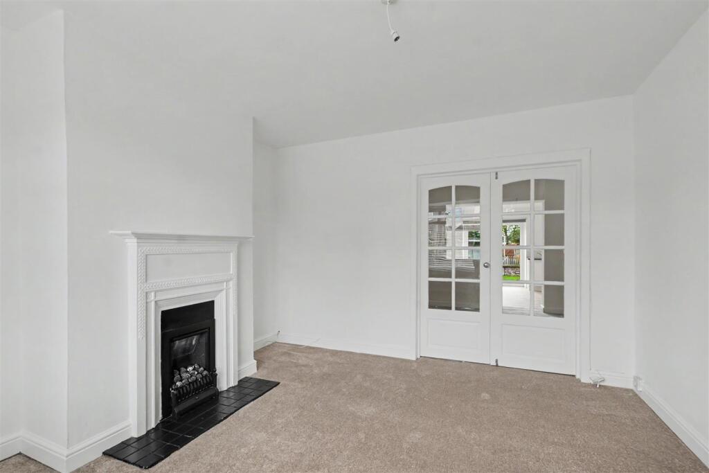 House in Nottingham - View 4