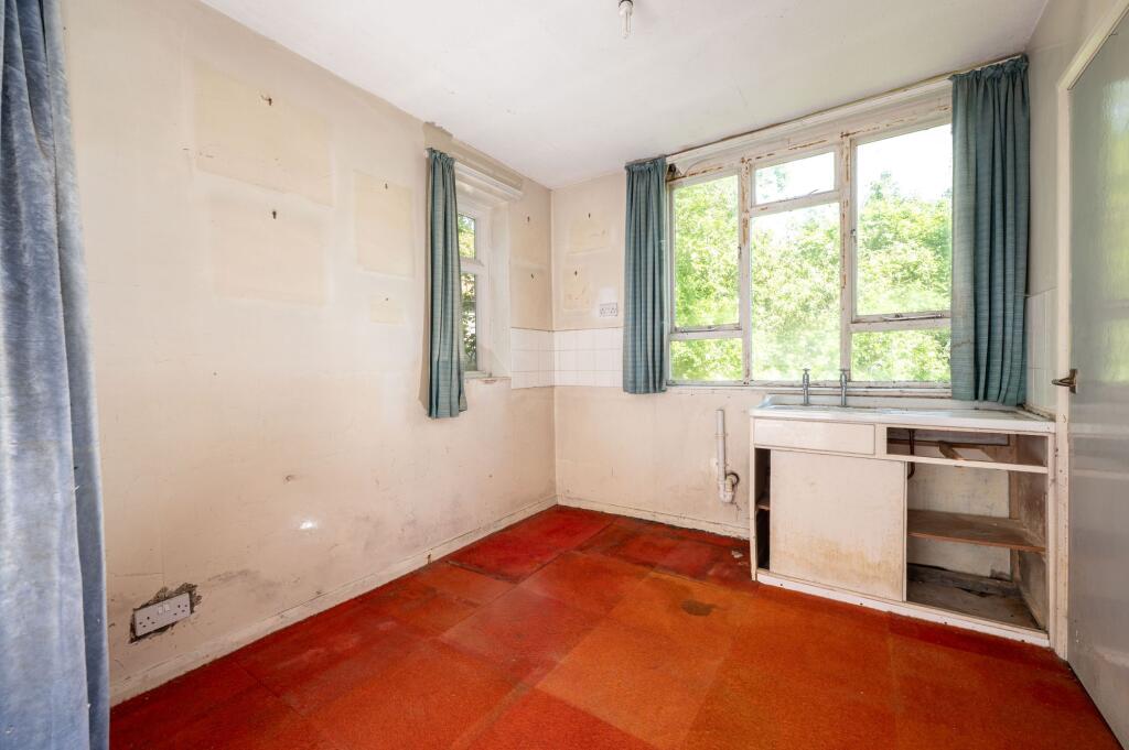 House in North Crawley, City of Milton Keynes - More
